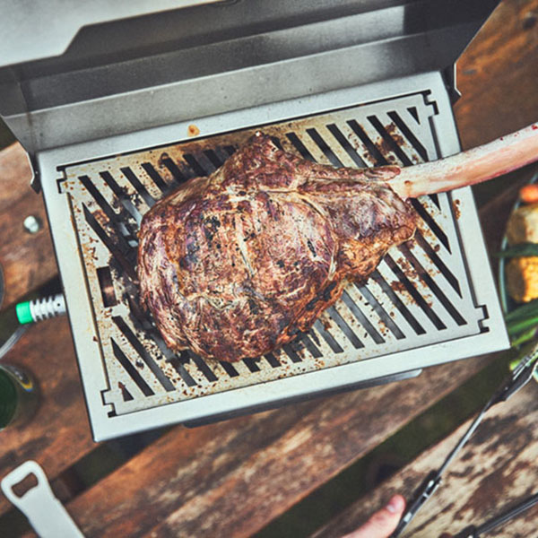 944219_Burnhard_Wayne_1.1_2 Brenner_Moodfoto_Grillen_06_Web_vorschau